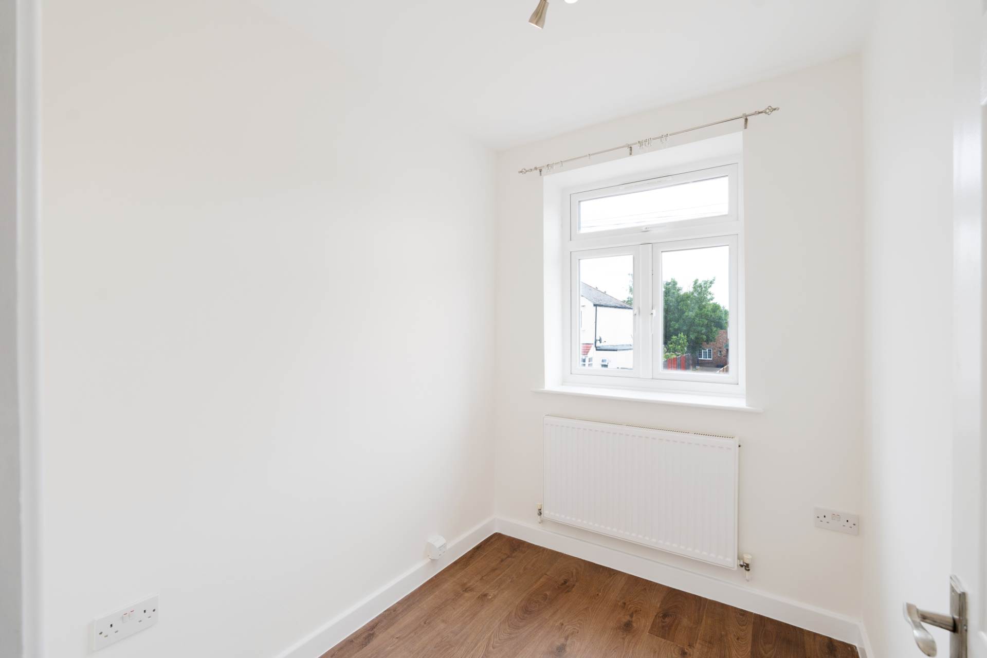 Tadworth Avenue, New Malden, Image 5