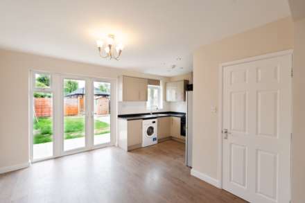 Tadworth Avenue, New Malden, Image 1