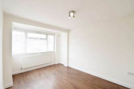 Tadworth Avenue, New Malden, Image 3