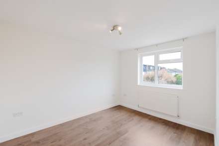 Tadworth Avenue, New Malden, Image 4