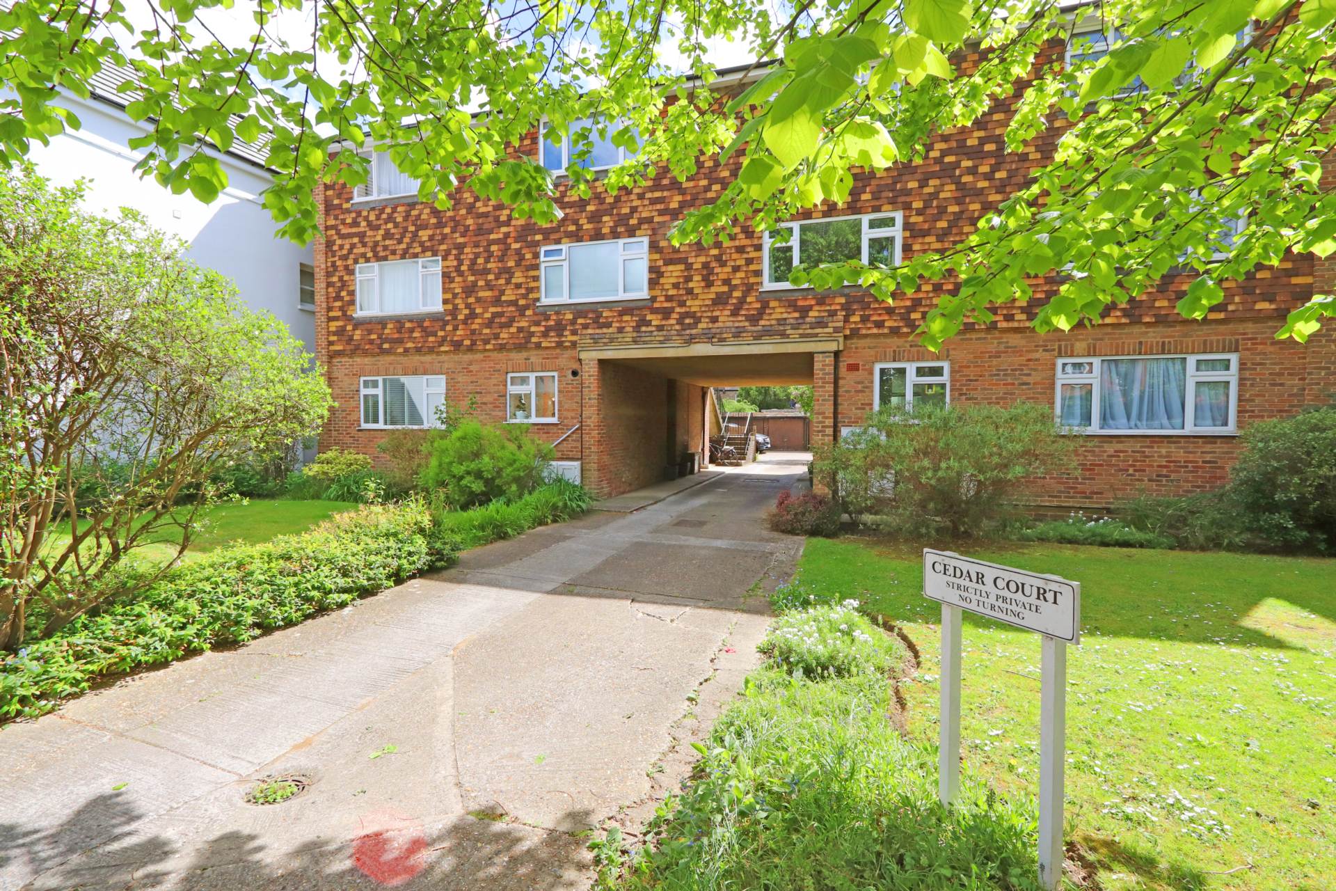 Cedar Court, Lime Grove, New Malden, Image 10