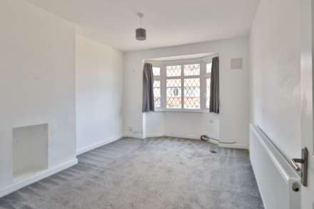 Errol Gardens, New Malden, Image 5