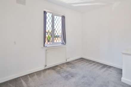 Errol Gardens, New Malden, Image 7