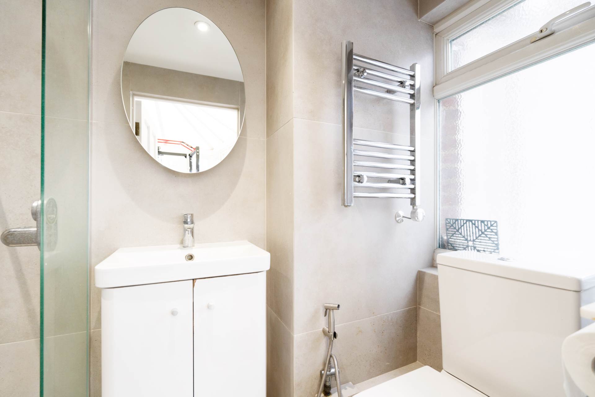 Savile Close, New Malden, Image 16