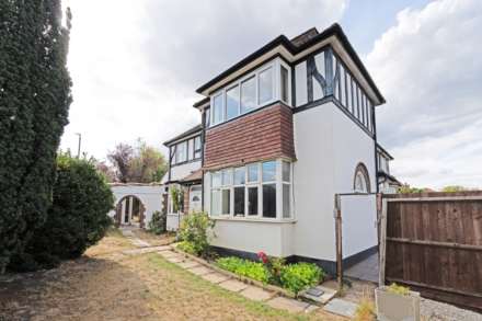 Savile Close, New Malden, Image 20