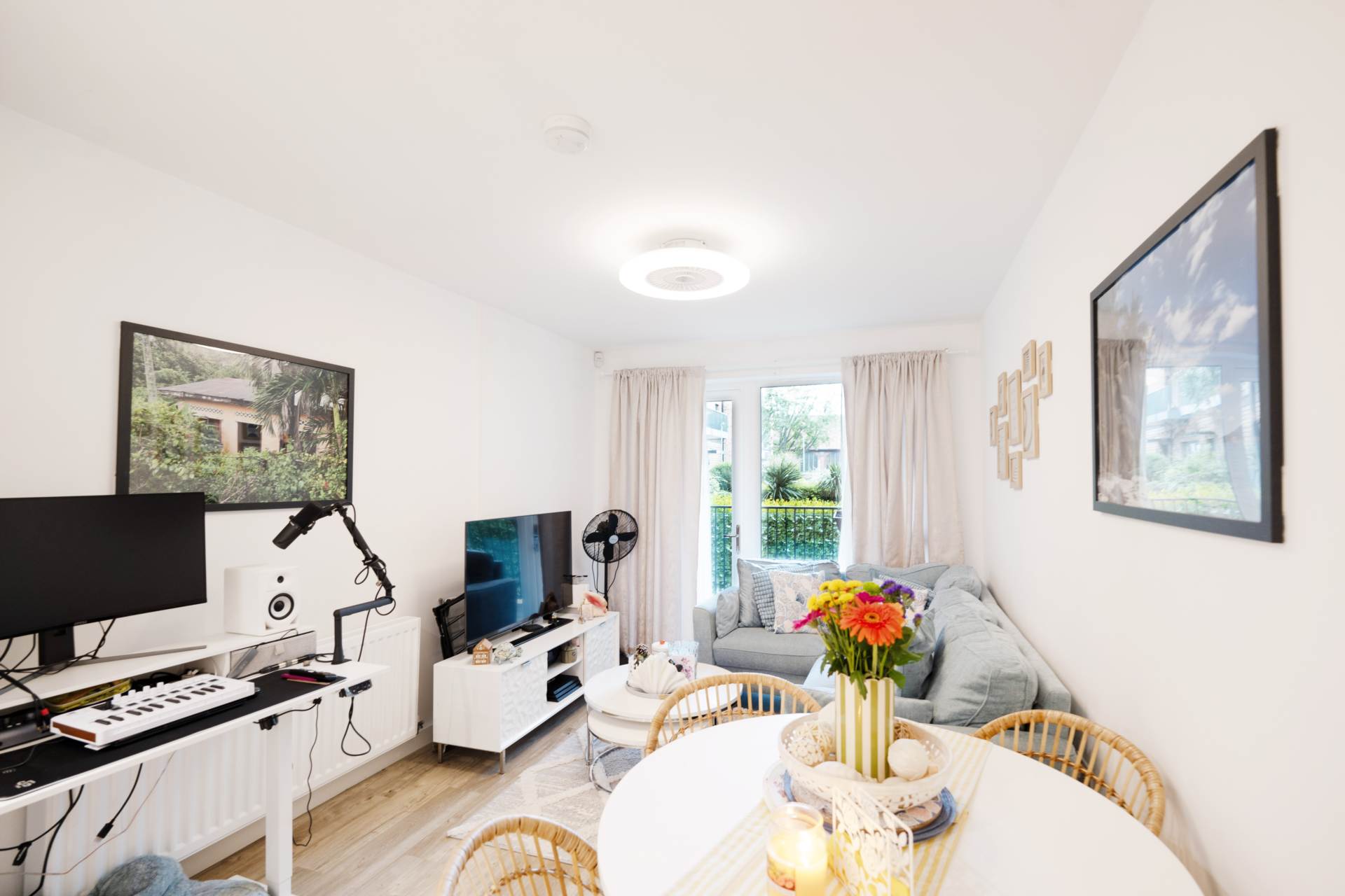Powdermill Close, New Malden, Image 1