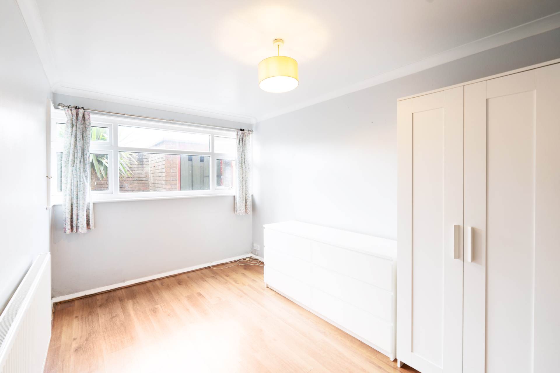 Farnham Gardens, London, Image 5
