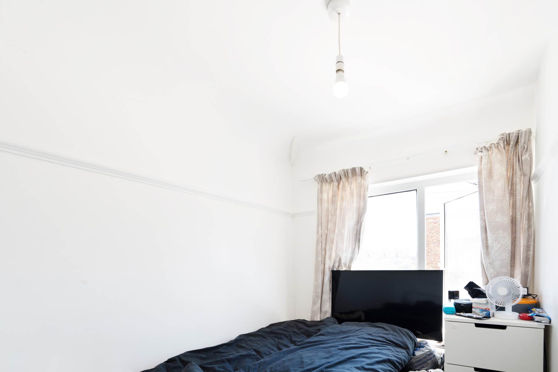Cambridge Road, Kingston Upon Thames, Image 6