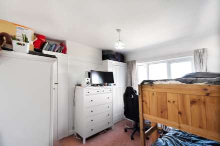 Cambridge Road, Kingston Upon Thames, Image 5