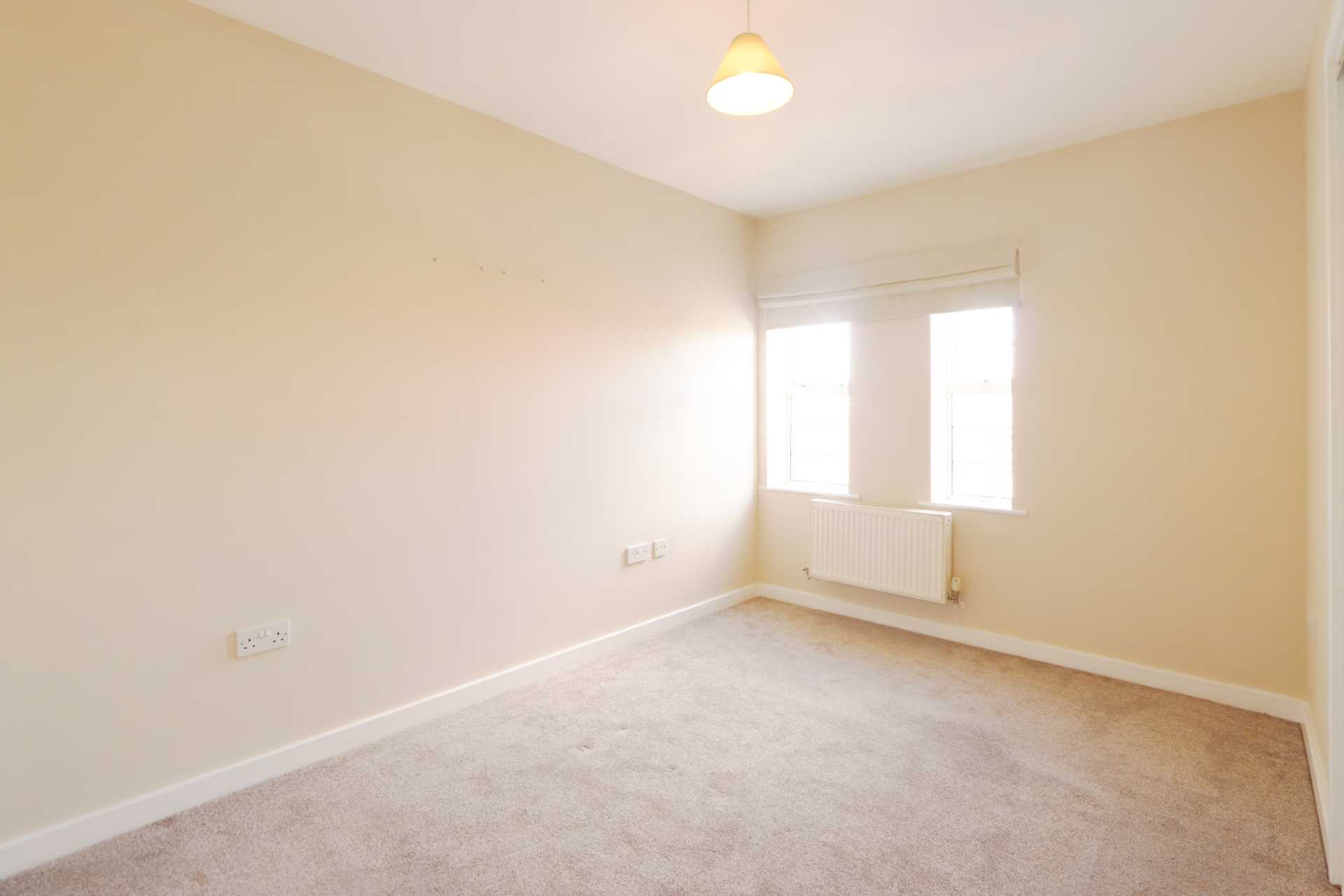 Brabham Court, Central Road, Worcester Park, KT4 8EA, Image 8