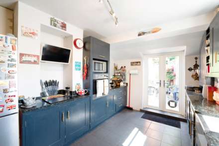 Orchard Walk, Kingston Upon Thames, Image 15