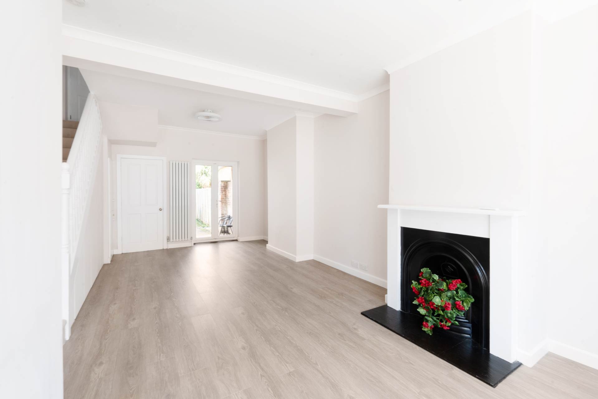 Queens Road, New Malden　KT3 6BX, Image 2