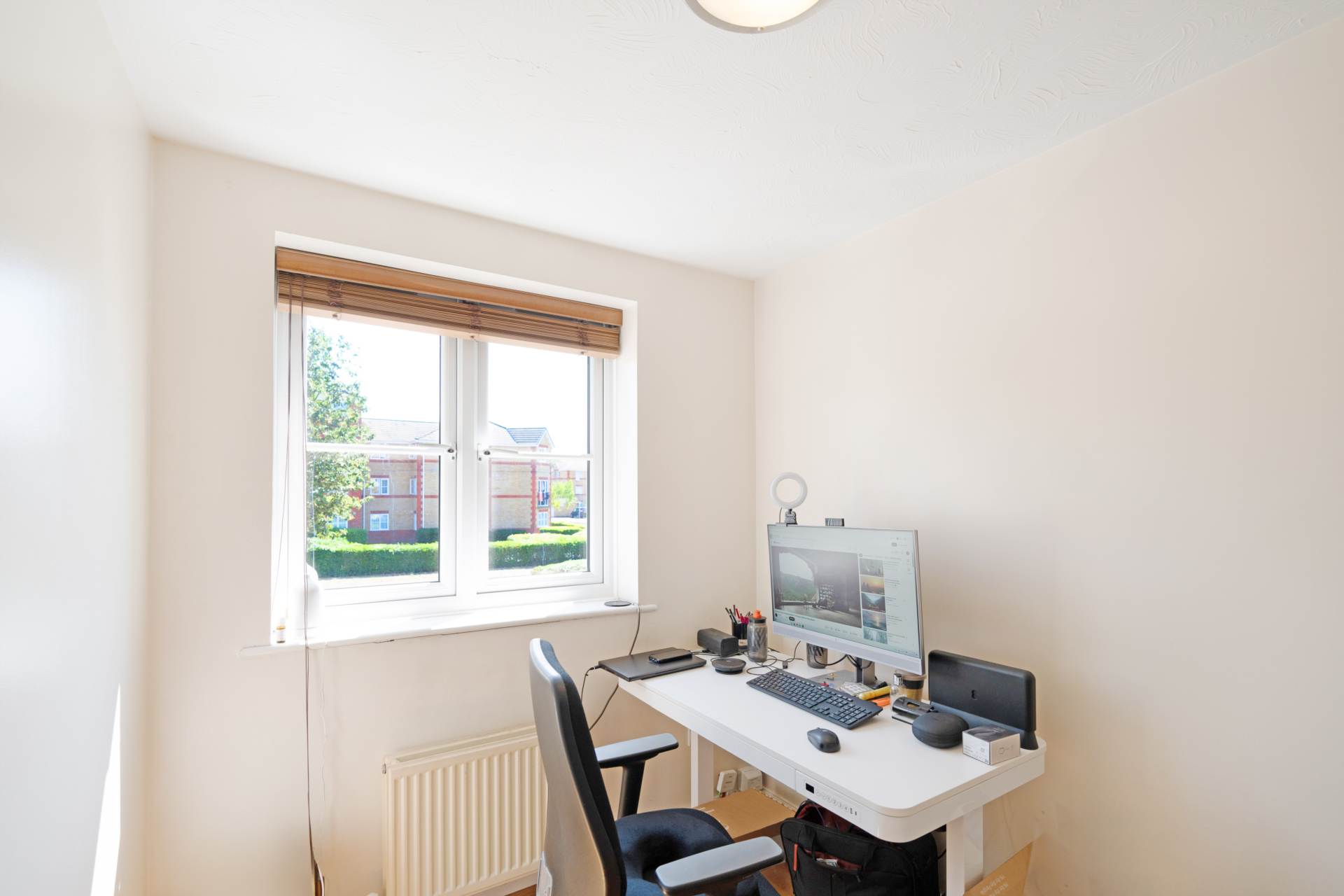 Winery Lane, Kingston Upon Thames, Image 12