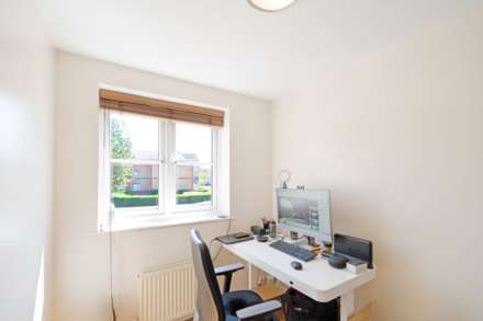 Winery Lane, Kingston Upon Thames, Image 12