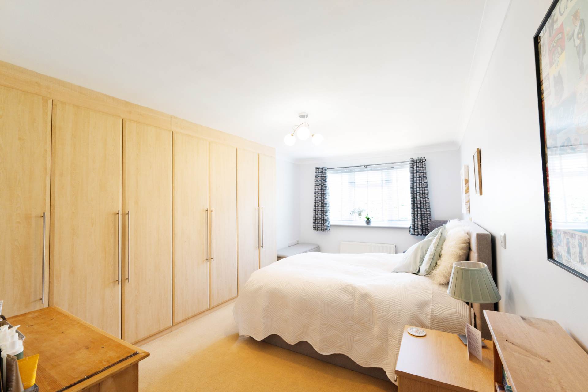 St Pauls Mews, Dorking, RH4 2HP, Image 11