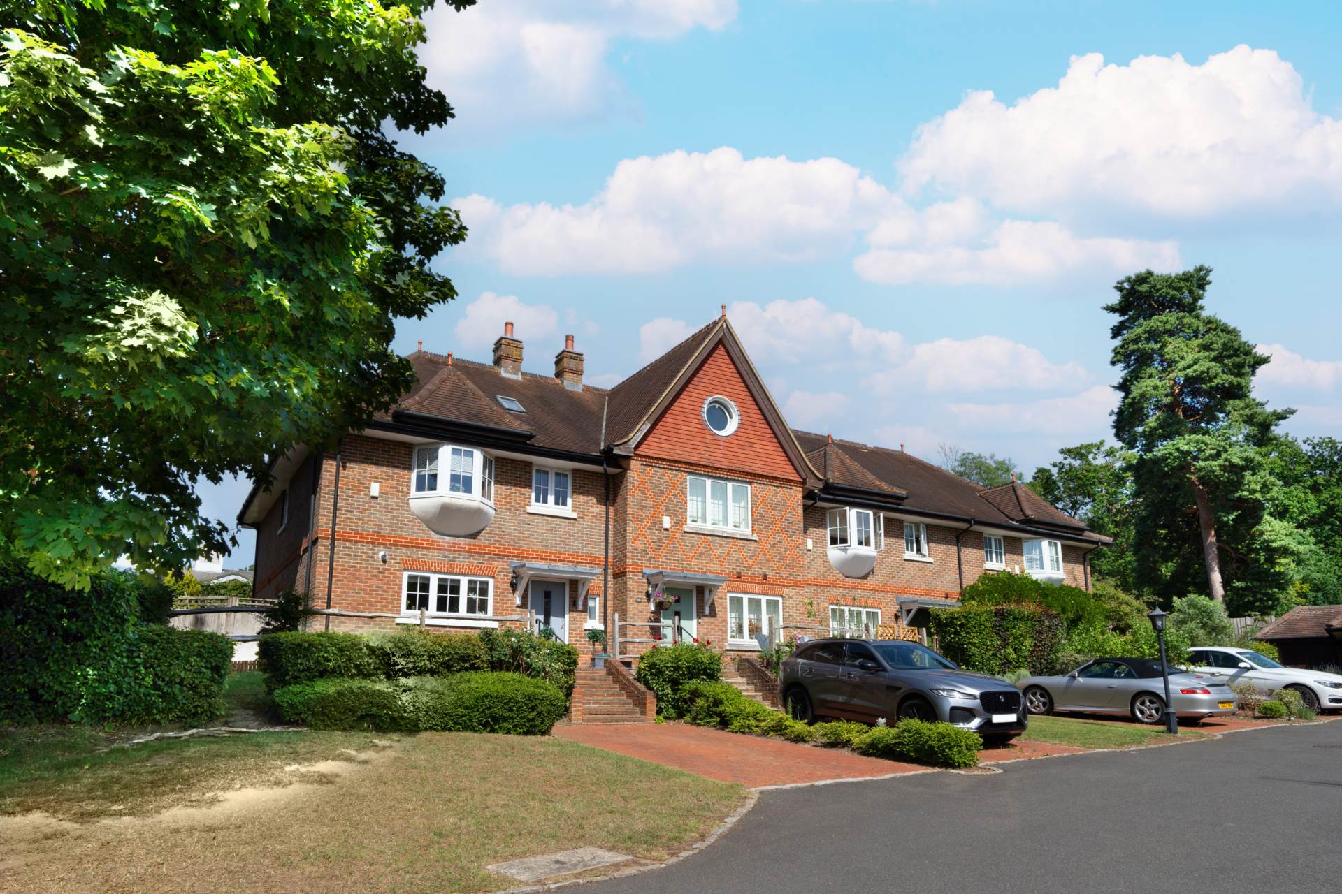St Pauls Mews, Dorking, RH4 2HP, Image 22