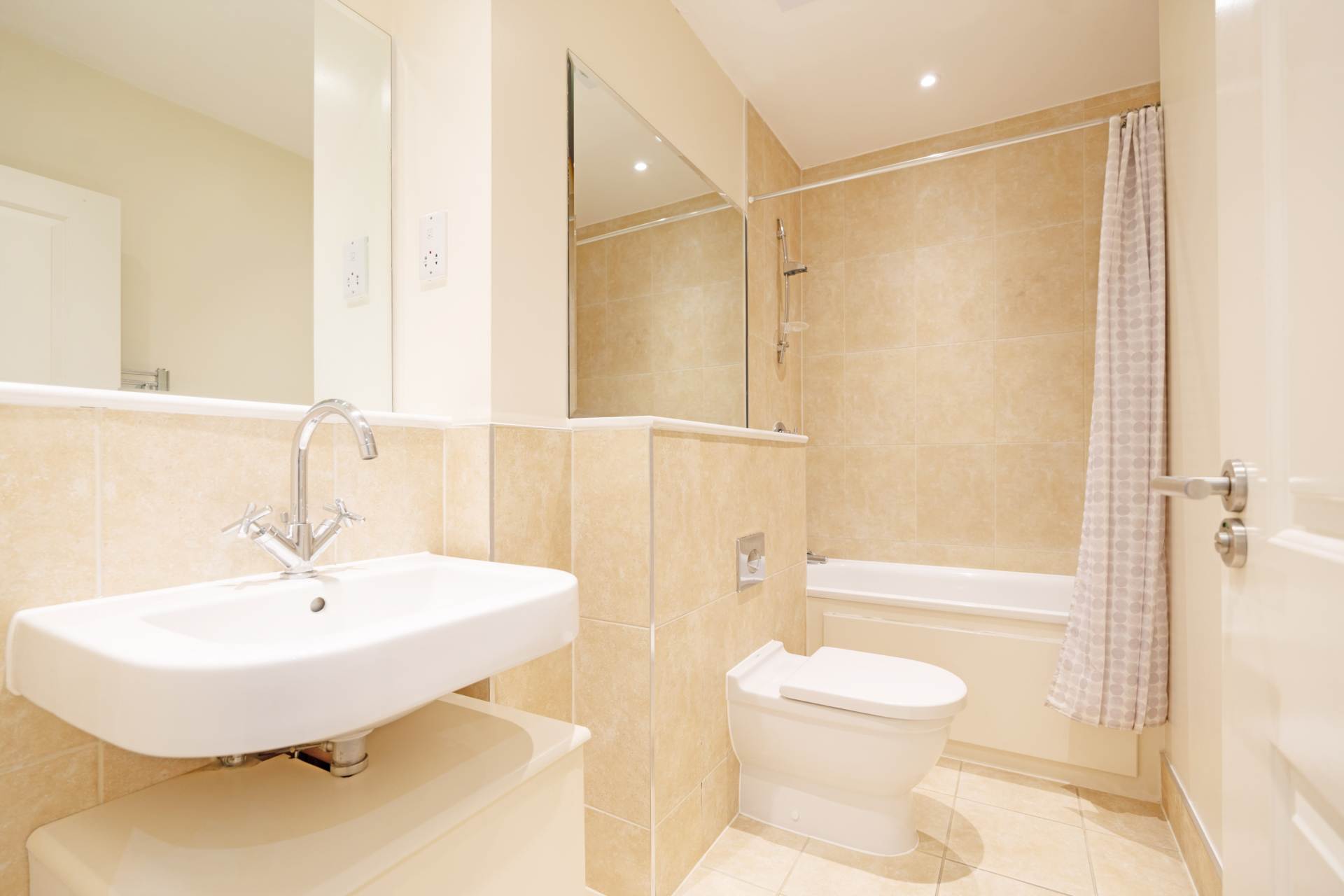 Heatherlea Grove, The Hamptons development, Worcester Park, KT4 8GB, Image 15