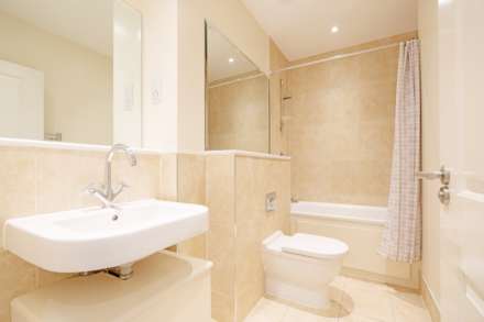 Heatherlea Grove, The Hamptons development, Worcester Park, KT4 8GB, Image 15