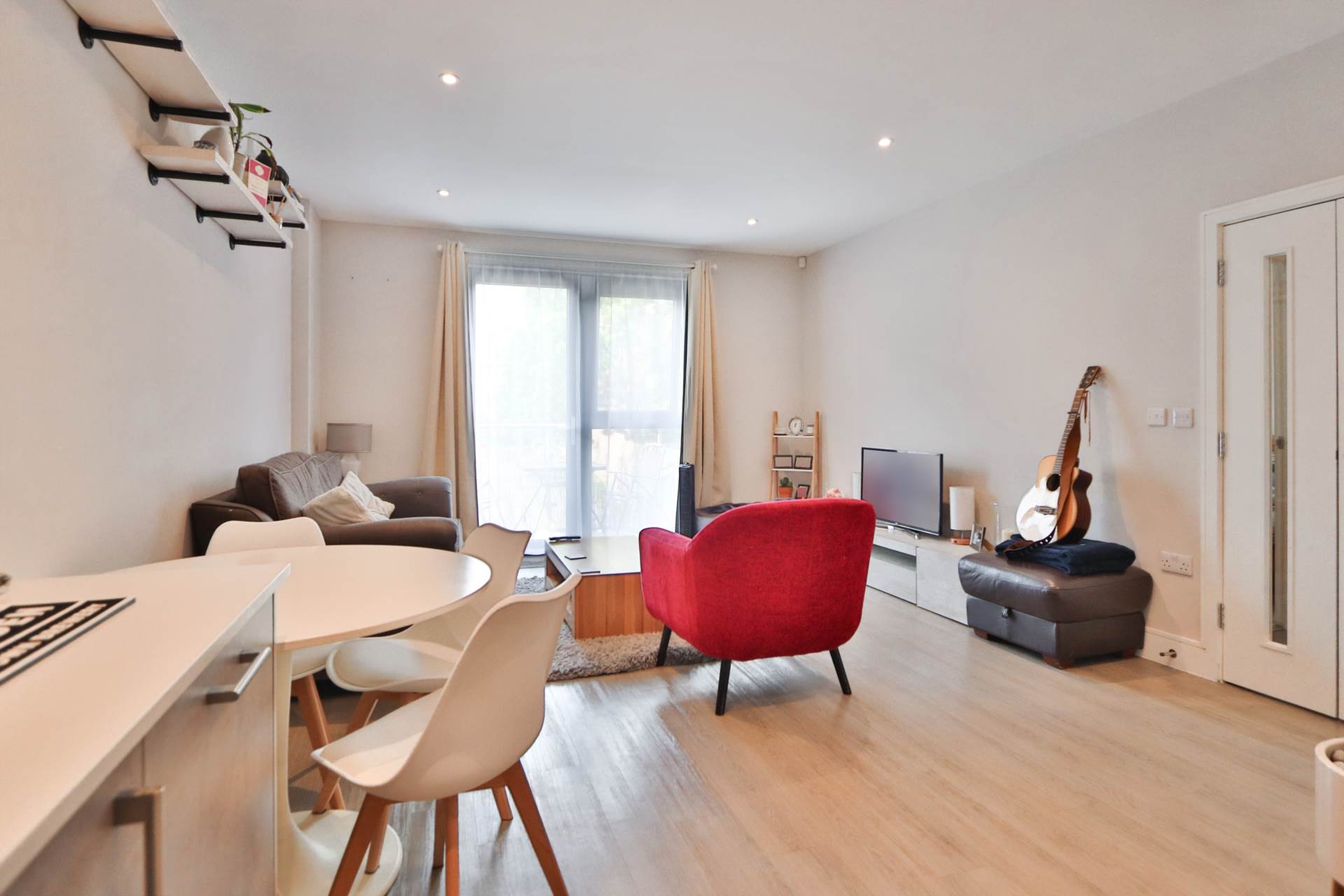 Coombe Road, New Malden, Image 3