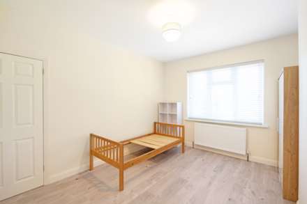 Elgar Avenue, Surbiton, Image 18
