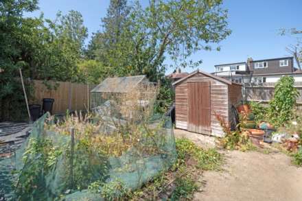 Elgar Avenue, Surbiton, Image 19