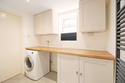 Elgar Avenue, Surbiton, Image 8