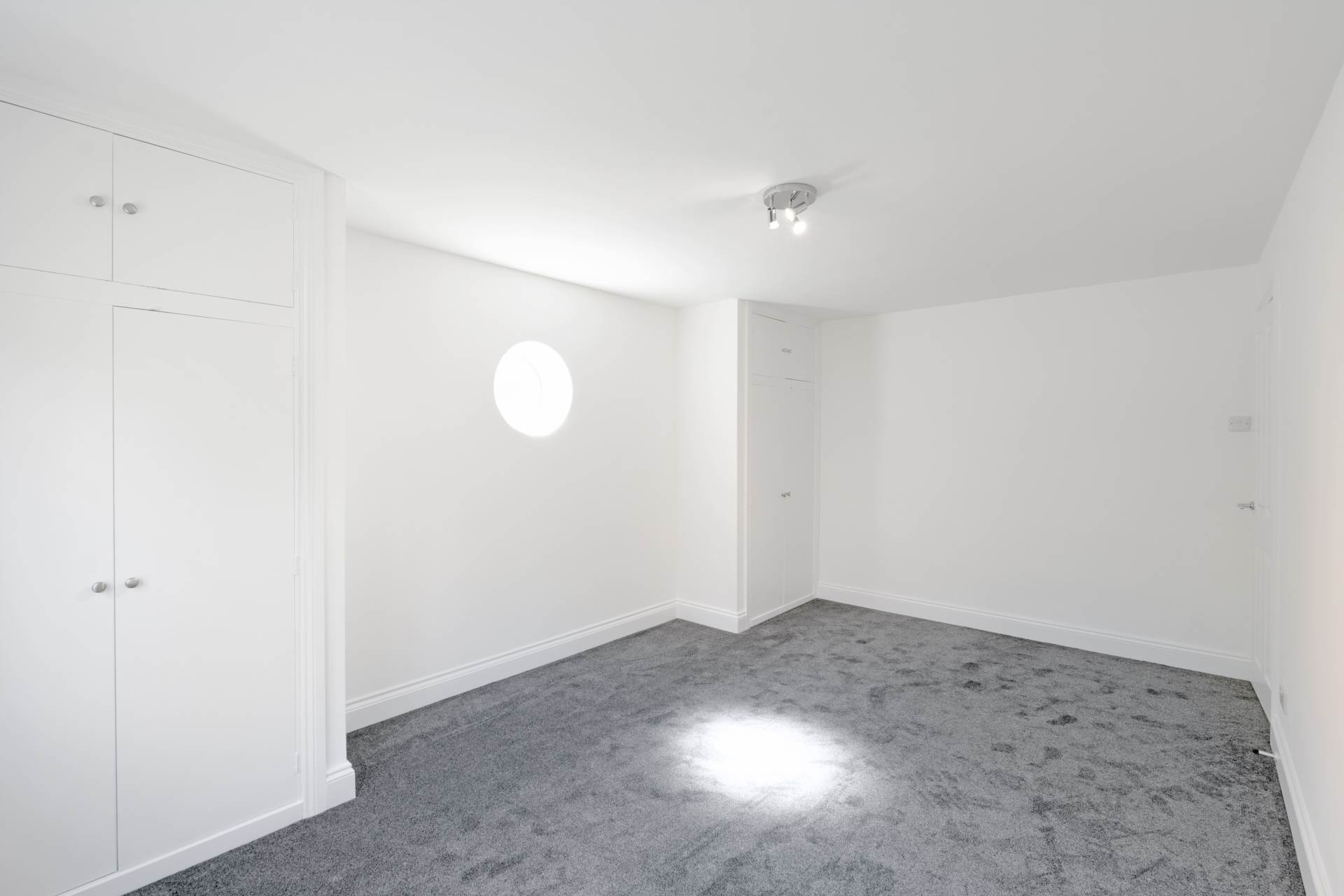 The Avenue, Worcester Park, Image 7