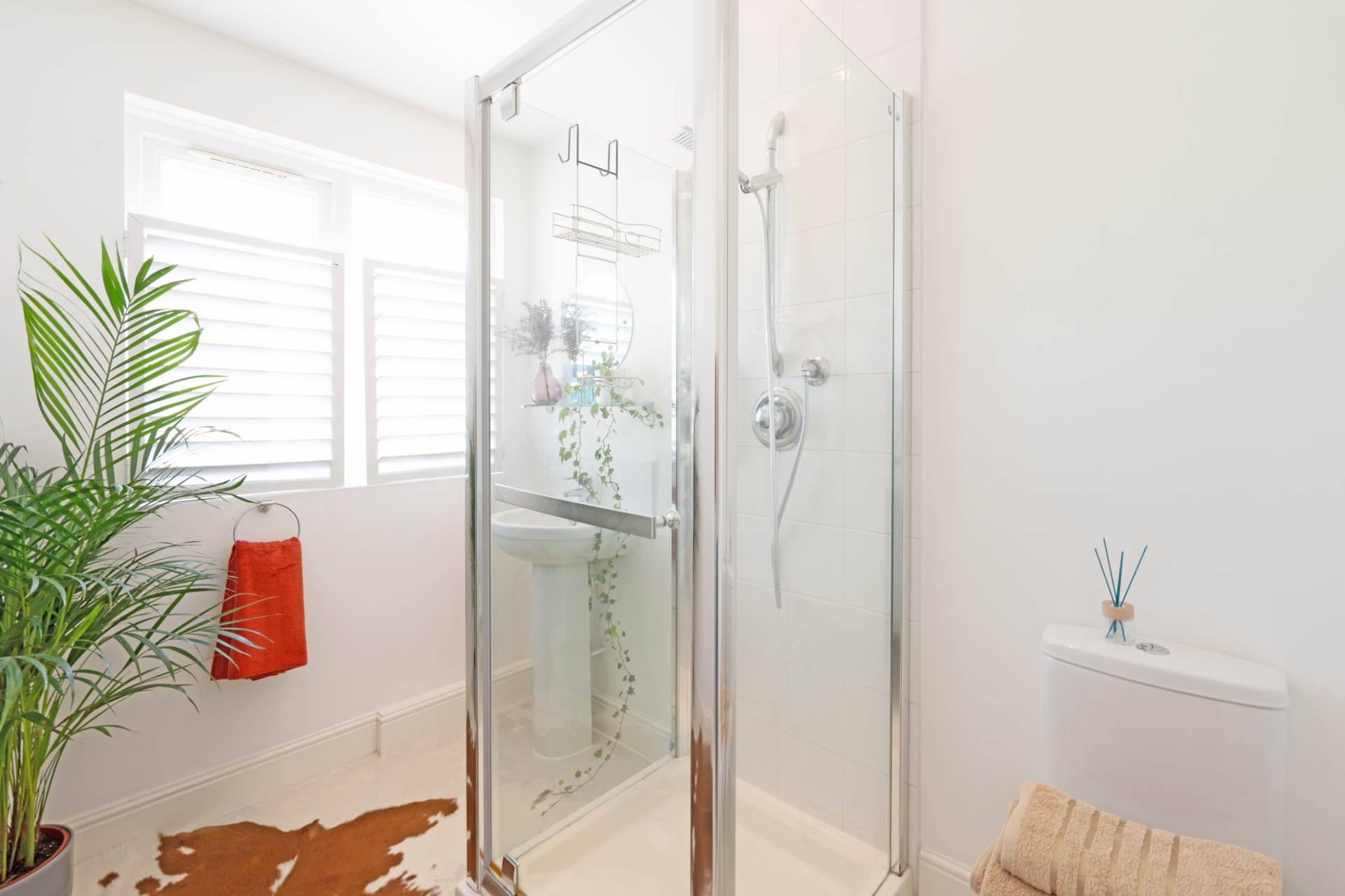 Cottenham Park Road, Wimbledon, SW20, Image 13