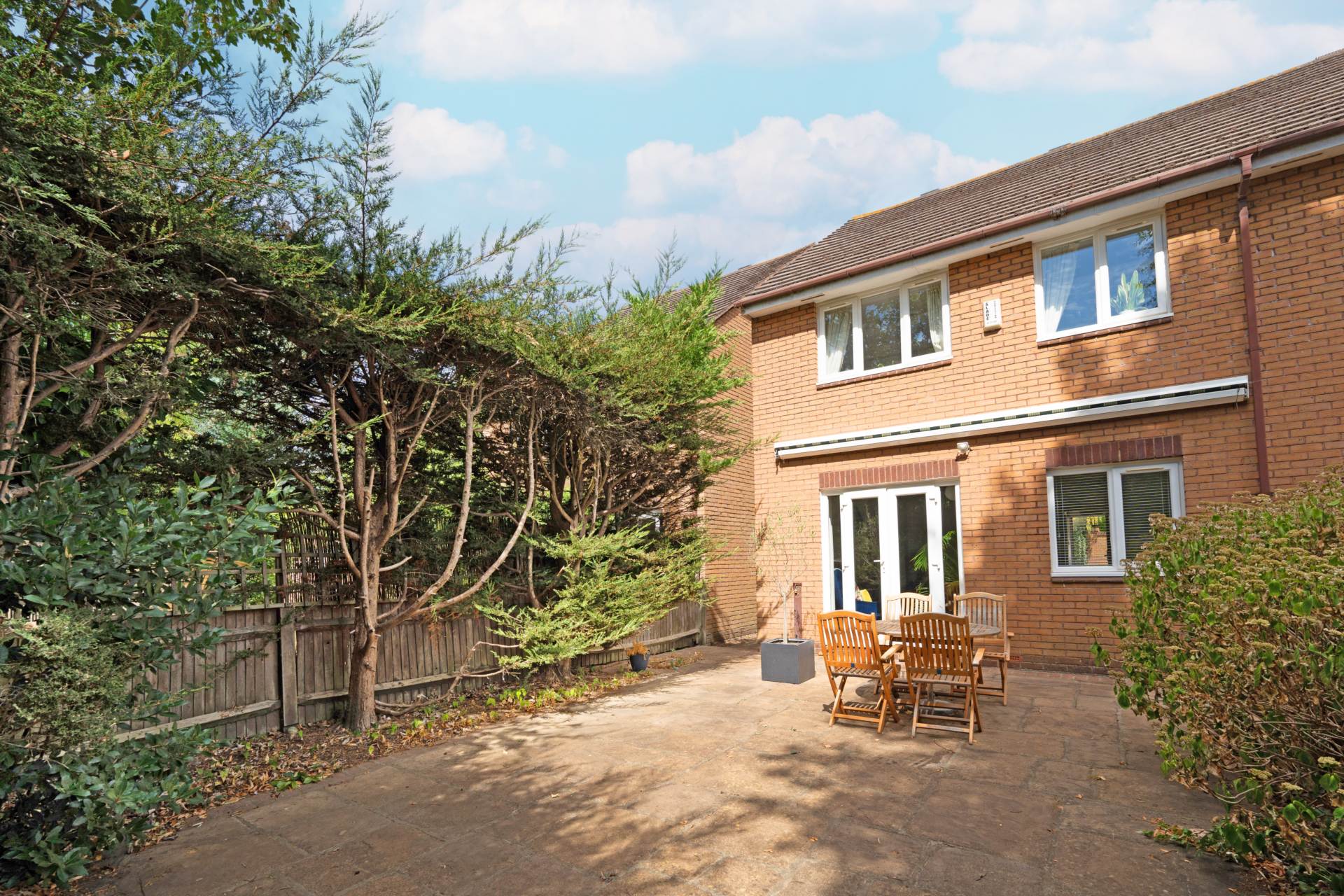 Cottenham Park Road, Wimbledon, SW20, Image 15