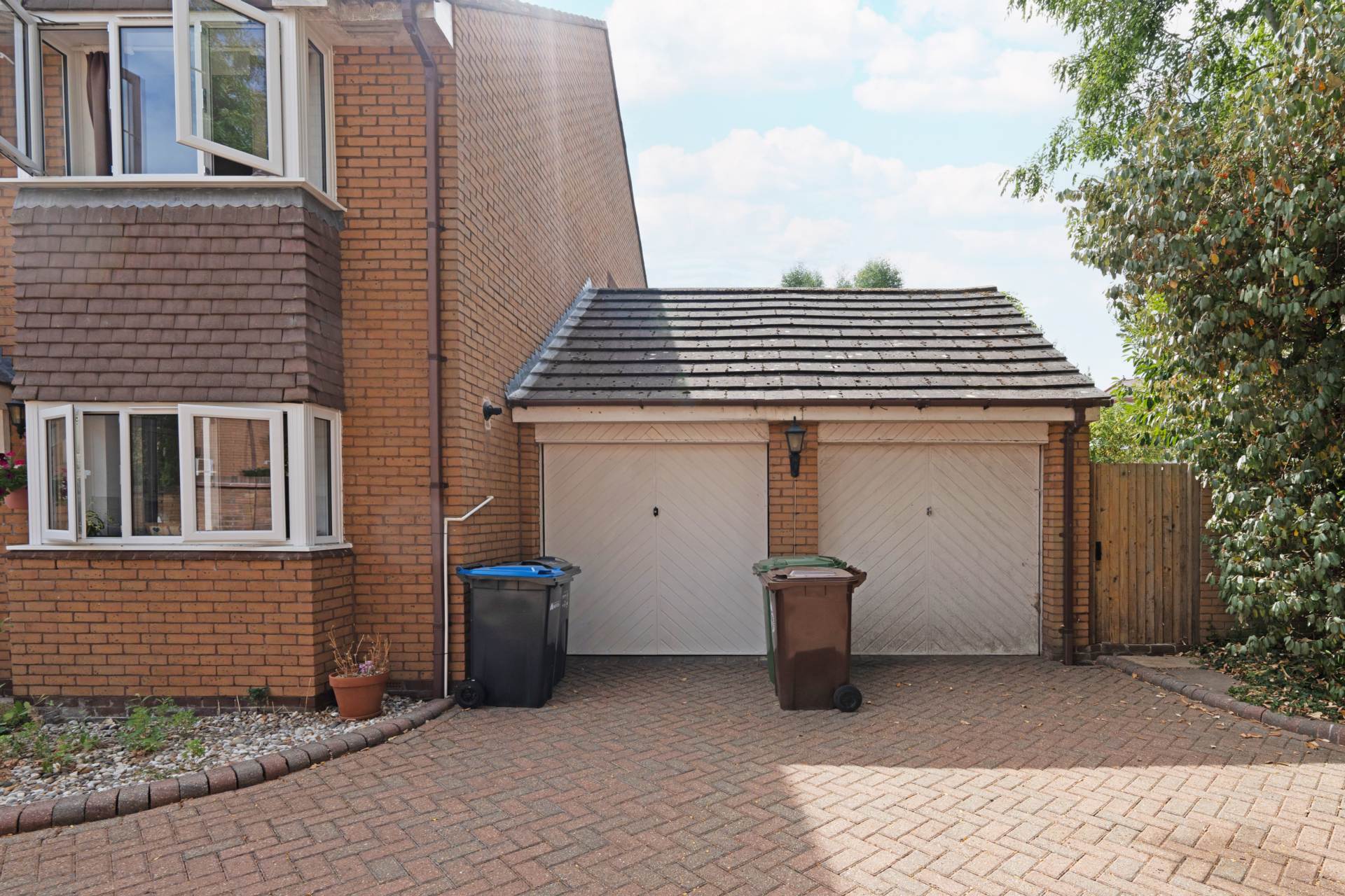 Cottenham Park Road, Wimbledon, SW20, Image 17
