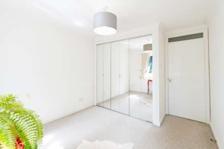 Cottenham Park Road, Wimbledon, SW20, Image 10