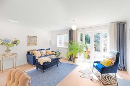 Cottenham Park Road, Wimbledon, SW20, Image 3