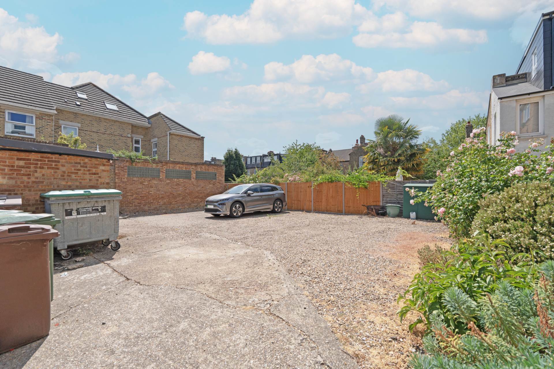 Effra Road, London, Image 9