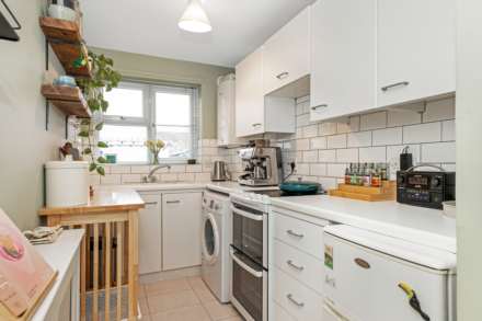 Lime Grove, New Malden, Image 4
