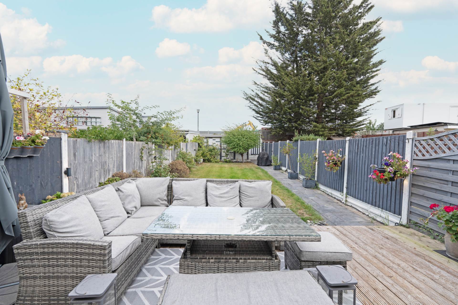 College Gardens, New Malden, Image 4