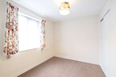 Greyhound Road, Sutton, Image 4