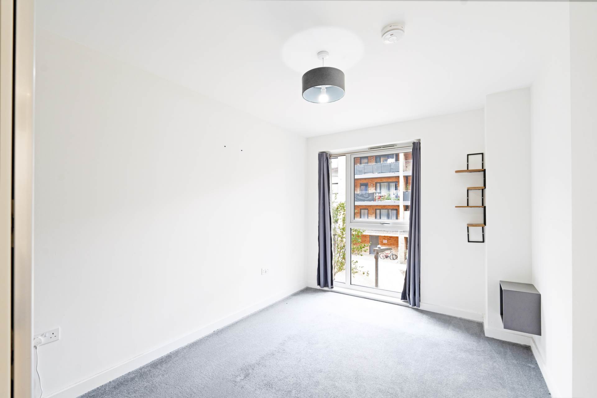 Kingston Road, New Malden, Image 8