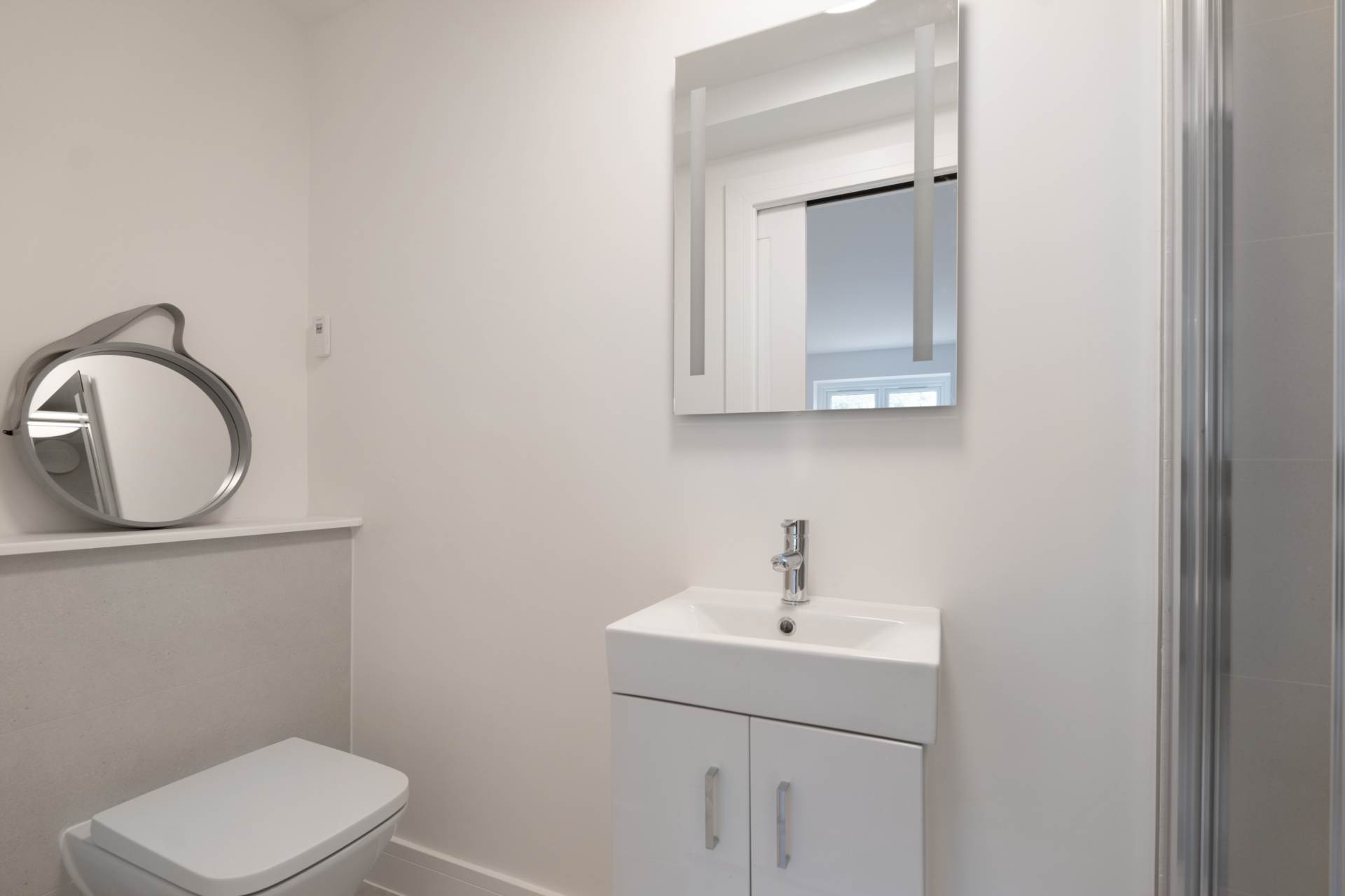 Ashley Road, Walton On Thames, KT12 1HL, Image 14