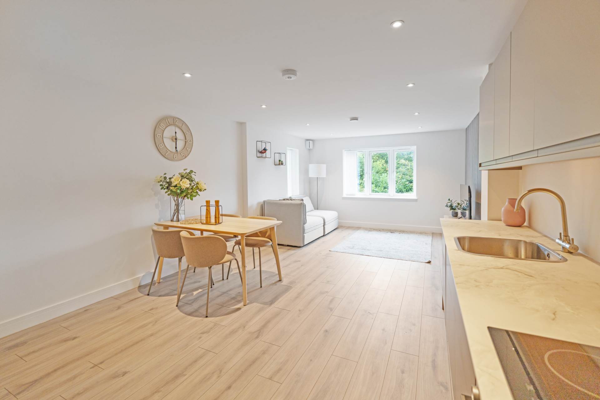 Ashley Road, Walton On Thames, KT12 1HL, Image 4
