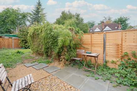 Ashley Road, Walton On Thames, KT12 1HL, Image 17