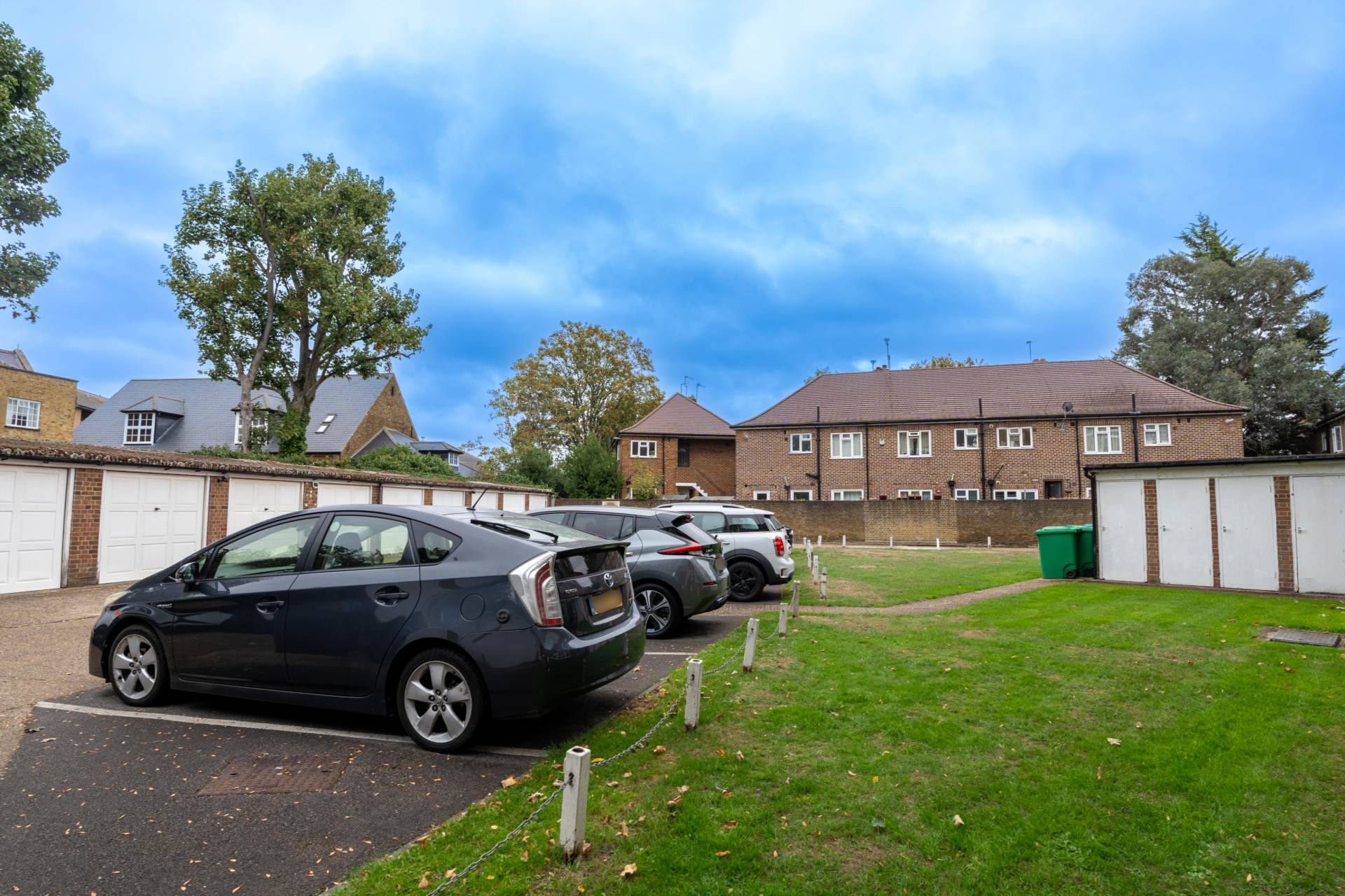 Cambridge Road, Kingston Upon Thames, Image 11