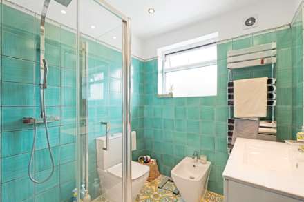 Ancaster Crescent, New Malden, Image 18