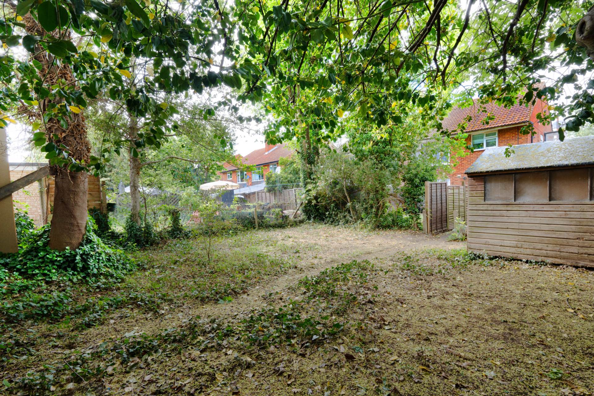 Sussex Close, New Malden, Image 11