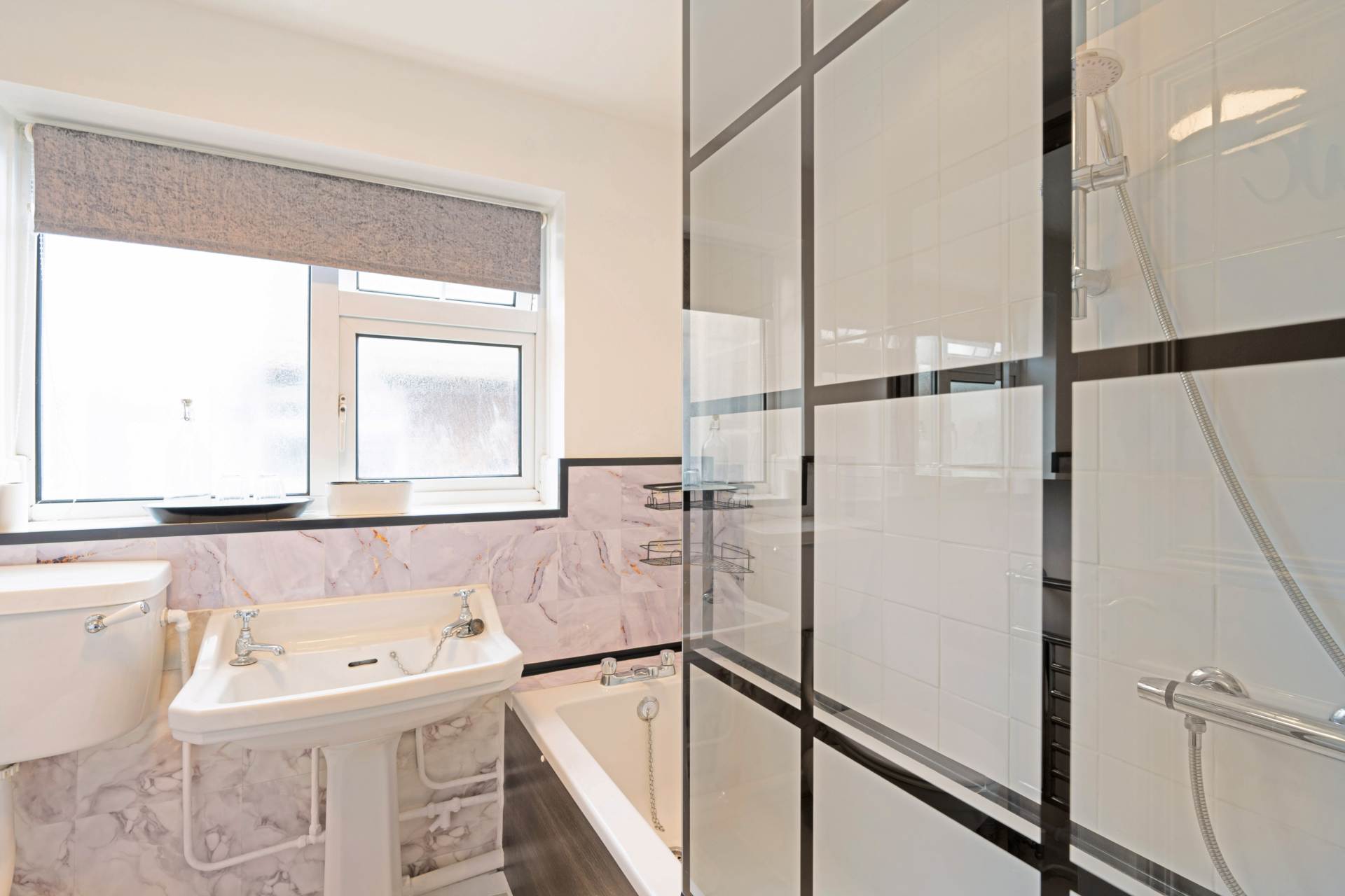 Sussex Close, New Malden, Image 9