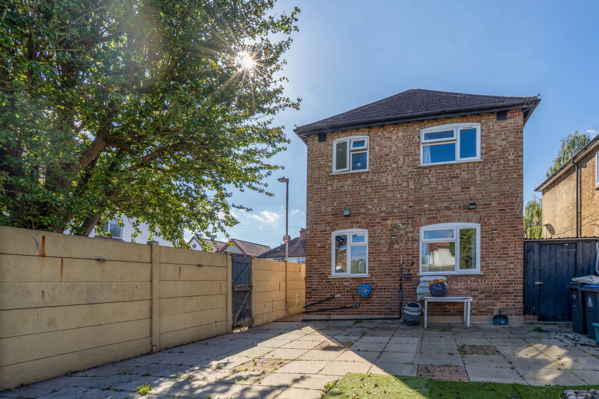 Thornhill Road, Surbiton, Image 14