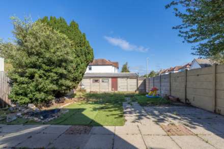 Thornhill Road, Surbiton, Image 13