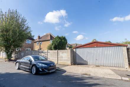 Thornhill Road, Surbiton, Image 15