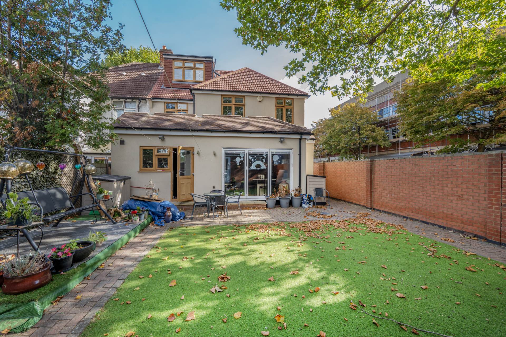 Howard Road, New Malden, Image 32