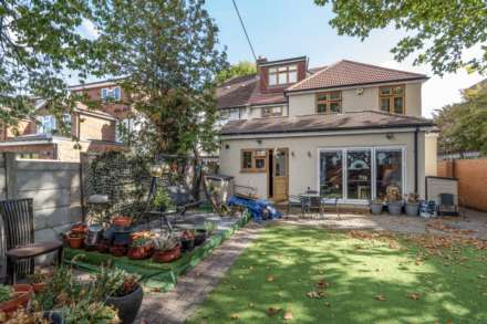 Howard Road, New Malden, Image 33