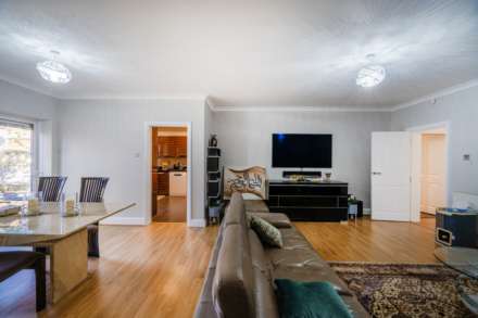 Howard Road, New Malden, Image 7